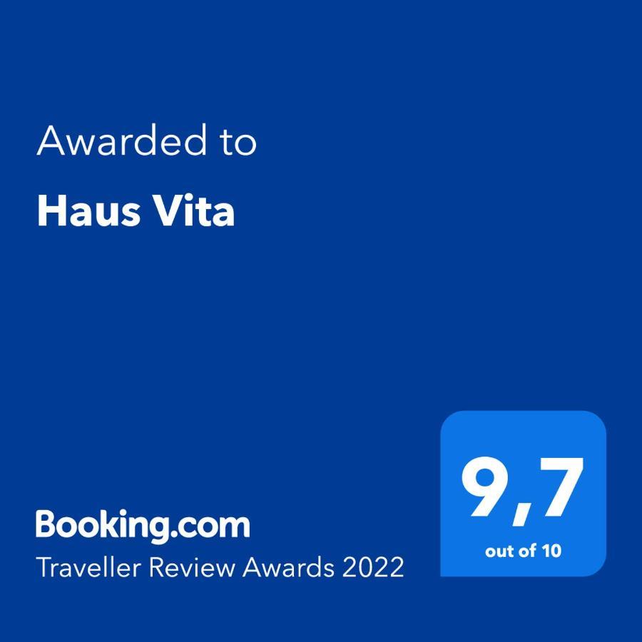 Haus Vita Pula Exterior photo
